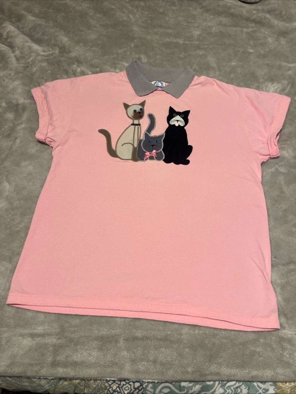 Vintage 90’s Kitty Cat Jerzees Collared T Shirt Large Pink Made In USA Granny
